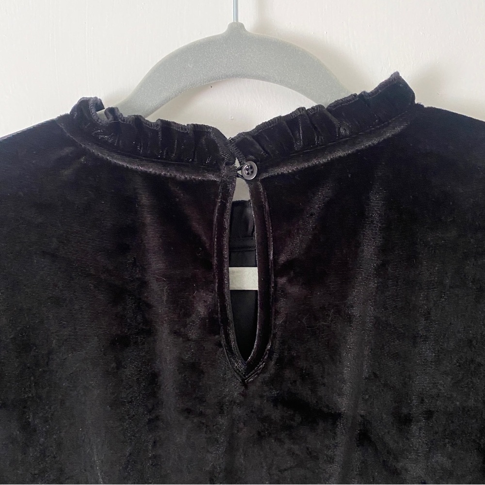 French Connection Little Black Velvet Dress Ruffle Long Sleeve Stretch Mini M - Picture 5 of 10